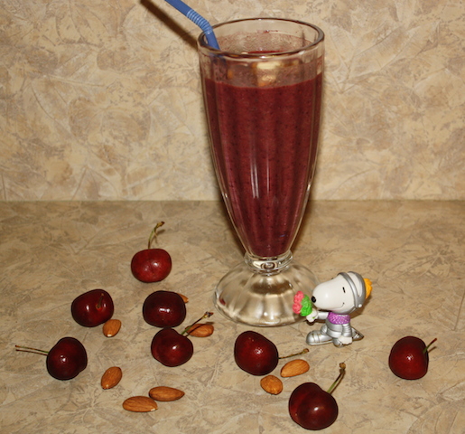 A smoothie pictured with snoopy as a knight in shining armor