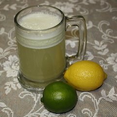 a nice frothy mug of lemon-limeade