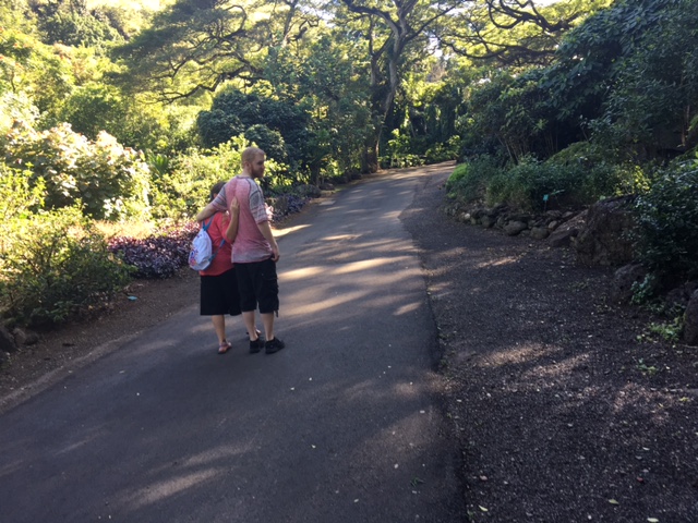 This looks like Jeremy and Amy on the way to the waterfall